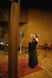 Vanessa Paradis - Studio Gassian (2007)